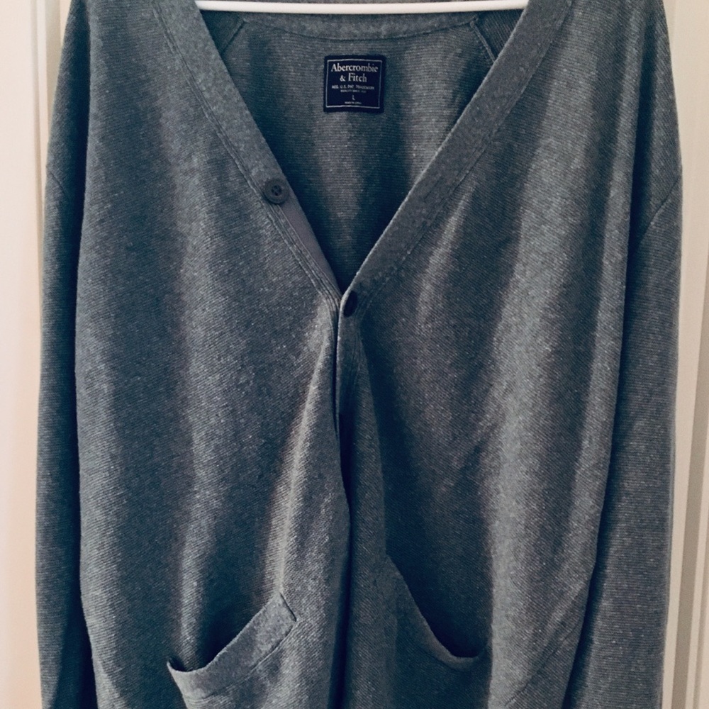 Men’s Abercrombie button up cardigan
